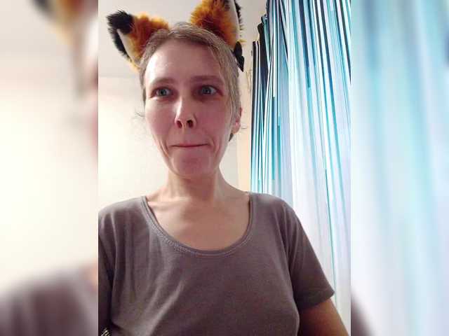 Preview of -queen-margo-