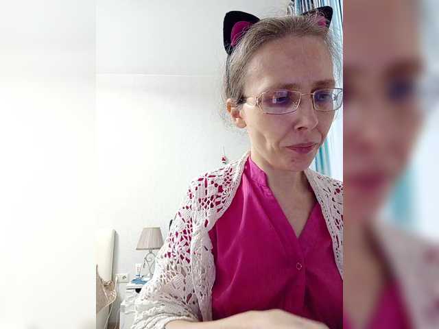  -queen-margo- chat room