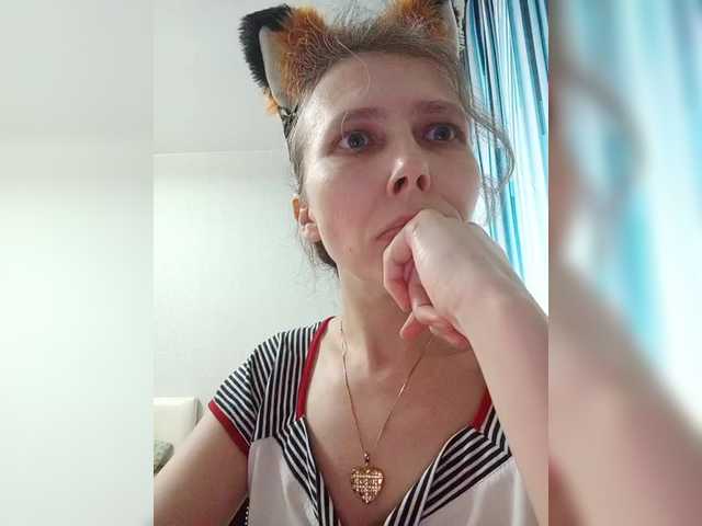 -queen-margo-'s BongaCams show and profile