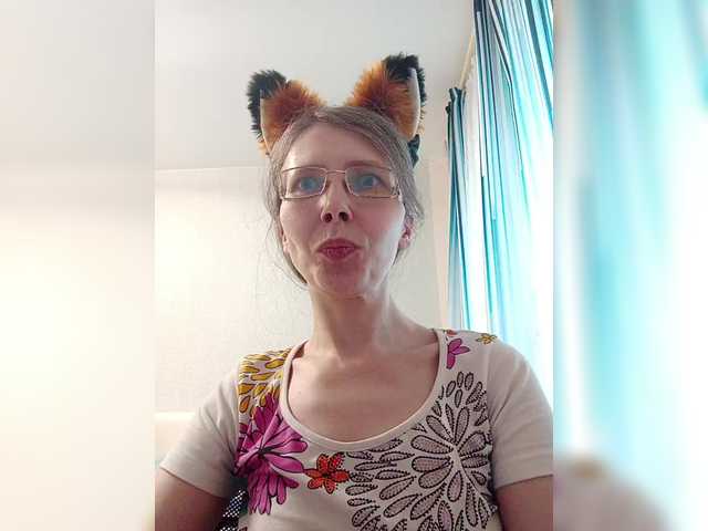 -queen-margo- live cam profile