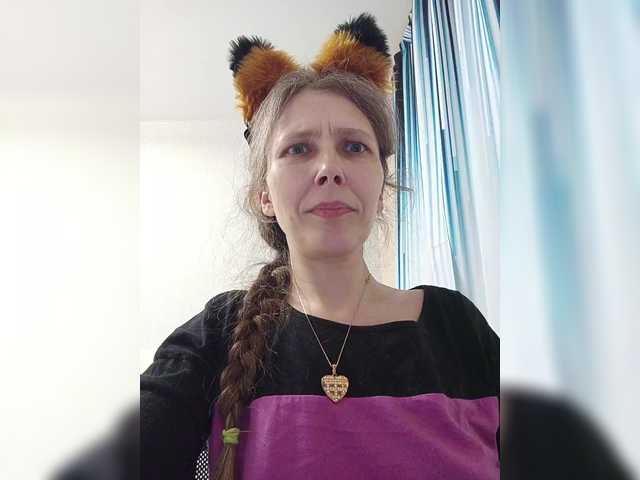 -queen-margo-'s BongaCams show and profile