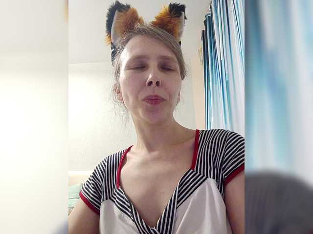 -queen-margo- live cam profile