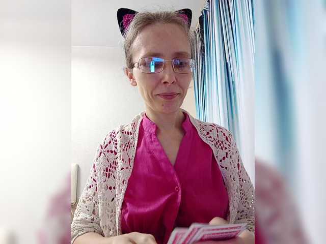  -queen-margo- chat room