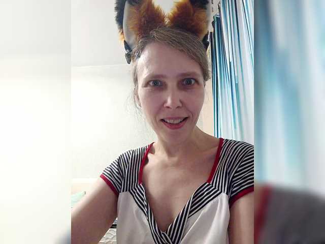 -queen-margo-'s BongaCams show and profile