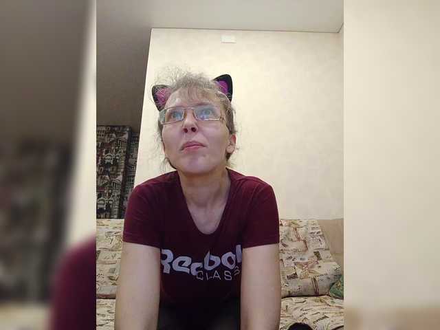 Preview of -queen-margo-