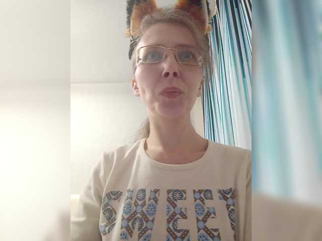 -queen-margo-'s BongaCams show and profile