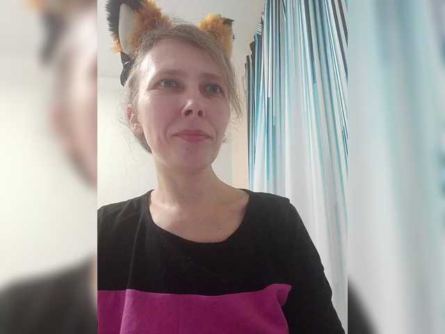 -queen-margo-'s BongaCams show and profile