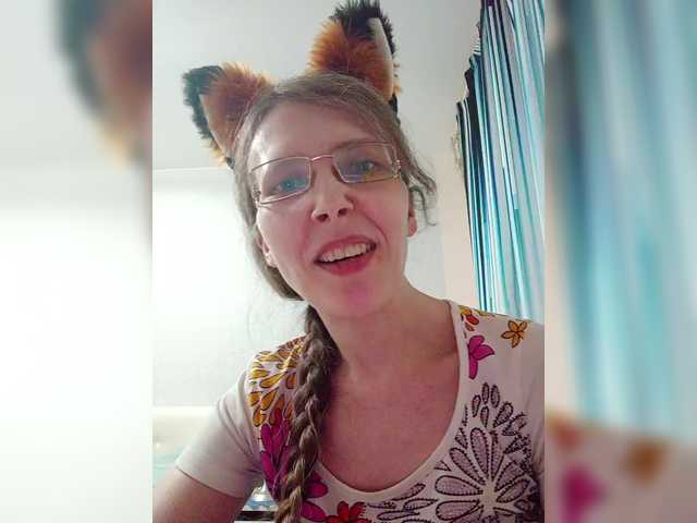 Preview of -queen-margo-