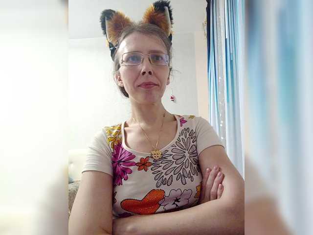 -queen-margo-'s BongaCams show and profile