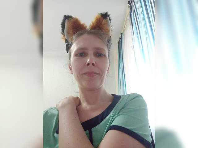 -queen-margo-'s BongaCams show and profile