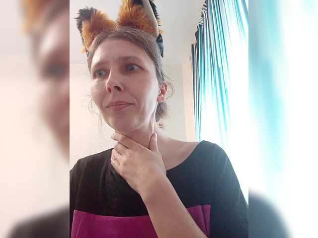 -queen-margo-'s BongaCams show and profile