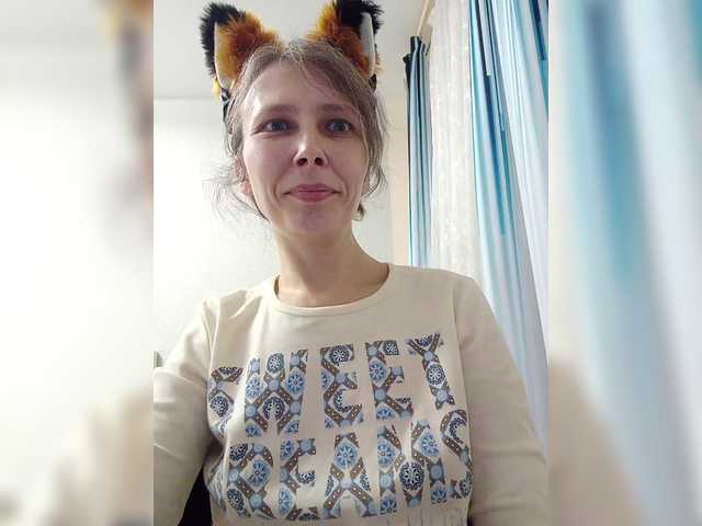 -queen-margo-'s BongaCams show and profile