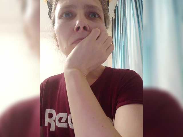 -queen-margo-'s BongaCams show and profile