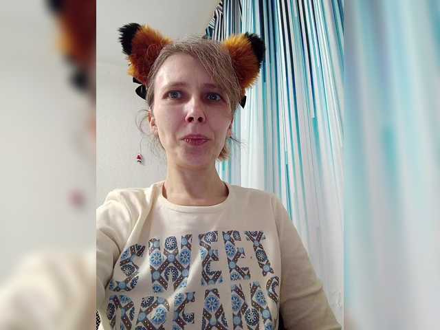 -queen-margo-'s BongaCams show and profile