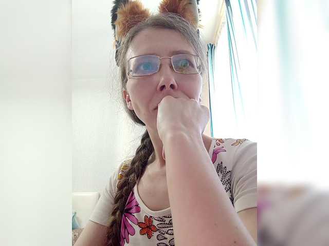 Preview of -queen-margo-