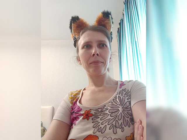 -queen-margo-'s BongaCams show and profile