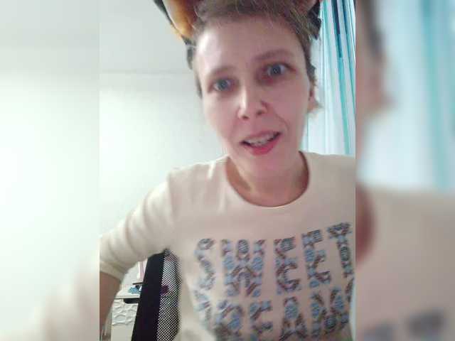 -queen-margo-'s BongaCams show and profile