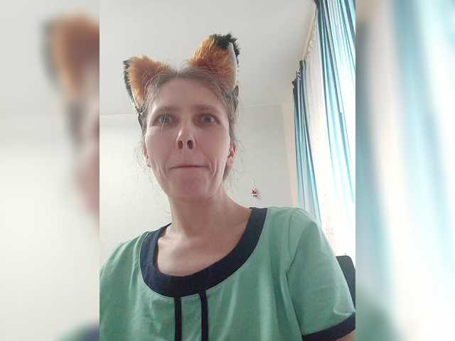 -queen-margo-'s BongaCams show and profile