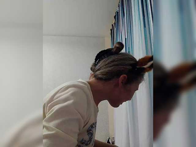 -queen-margo-'s BongaCams show and profile