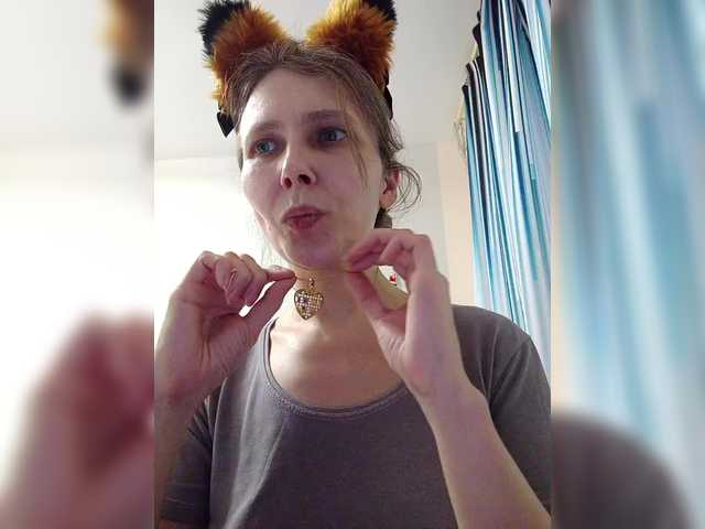 Preview of -queen-margo-