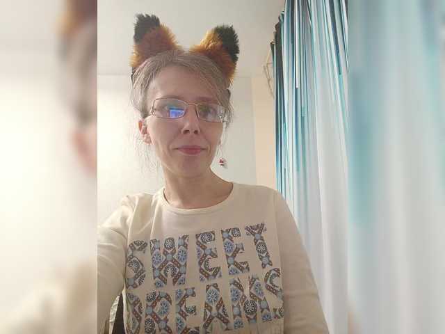 -queen-margo-'s BongaCams show and profile