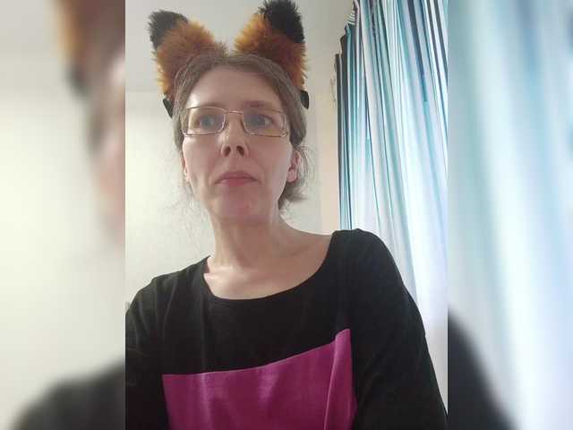 -queen-margo-'s BongaCams show and profile