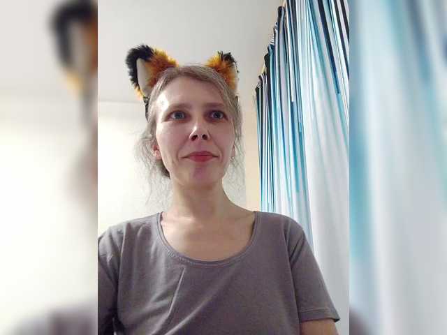 -queen-margo-'s BongaCams show and profile