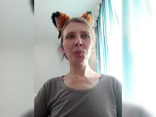 -queen-margo-'s BongaCams show and profile