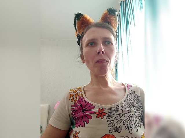 -queen-margo-'s BongaCams show and profile