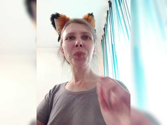 -queen-margo-'s BongaCams show and profile