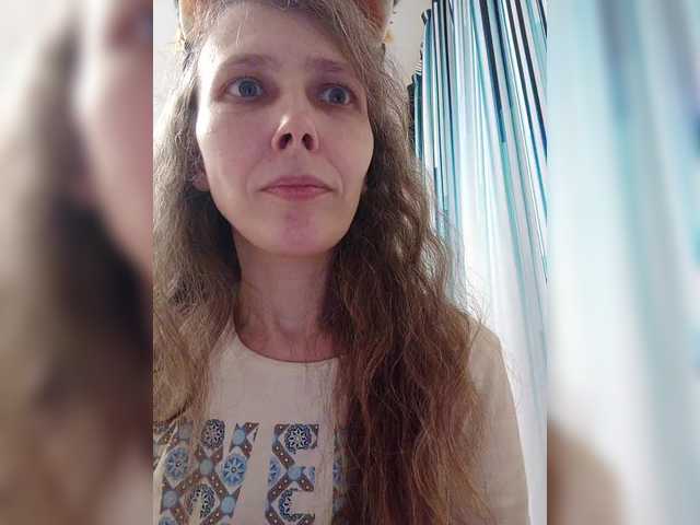 -queen-margo-'s BongaCams show and profile