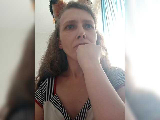 Preview of -queen-margo-