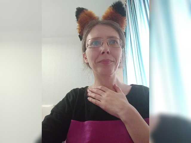 -queen-margo-'s BongaCams show and profile