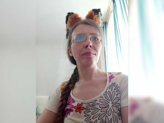 Preview of -queen-margo-