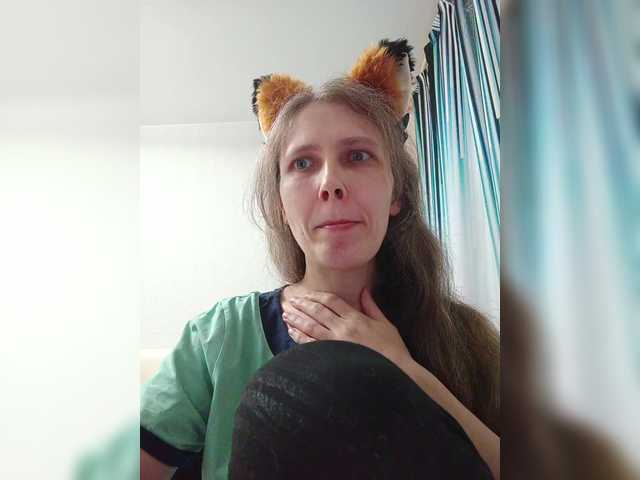 -queen-margo-'s BongaCams show and profile