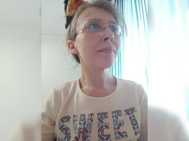 -queen-margo-'s BongaCams show and profile