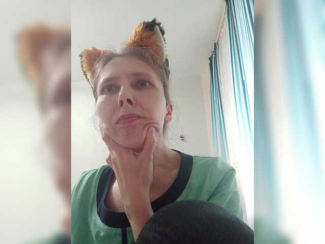 -queen-margo-'s BongaCams show and profile