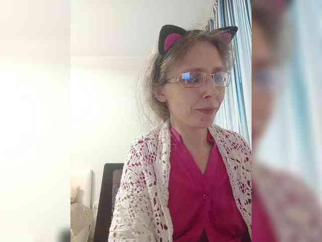 -Queen-Margo- webcam