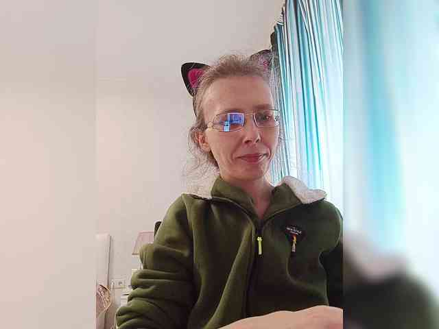 -Queen-Margo- webcam
