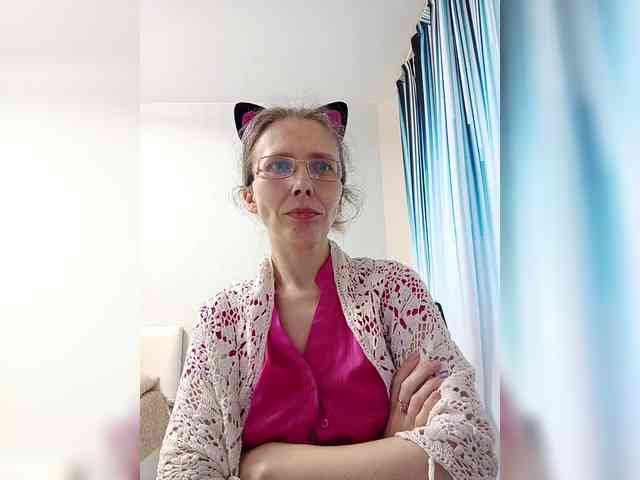 -Queen-Margo- webcam