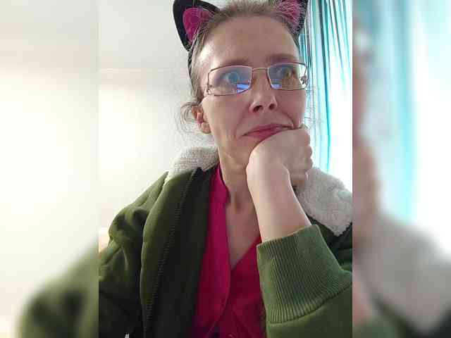 -Queen-Margo- webcam