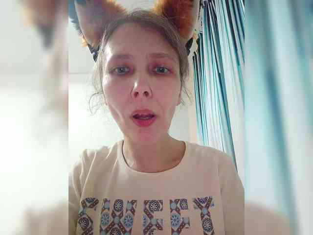 -Queen-Margo- webcam