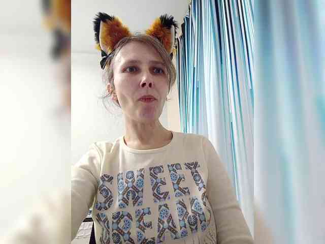 -Queen-Margo- webcam