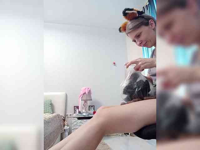 -Queen-Margo- webcam