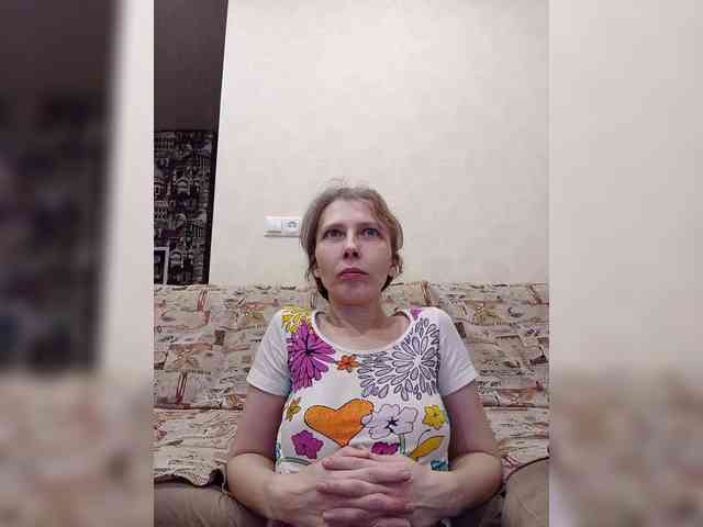 -Queen-Margo- webcam