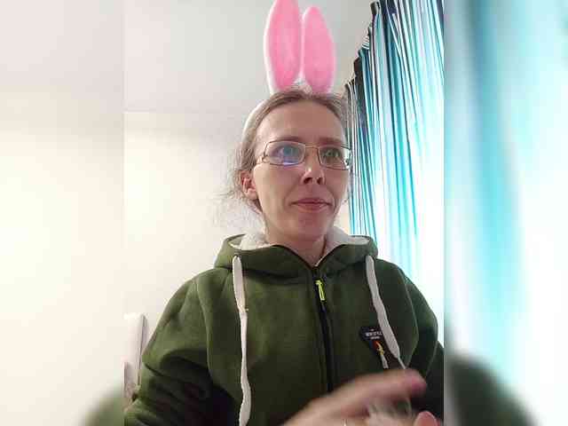 -Queen-Margo- webcam
