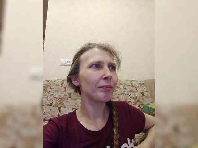 -Queen-Margo- webcam