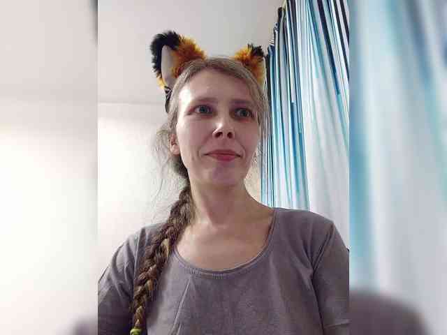 -Queen-Margo- webcam