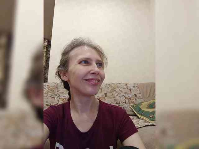 -queen-margo- Live Webcam on BongaCams