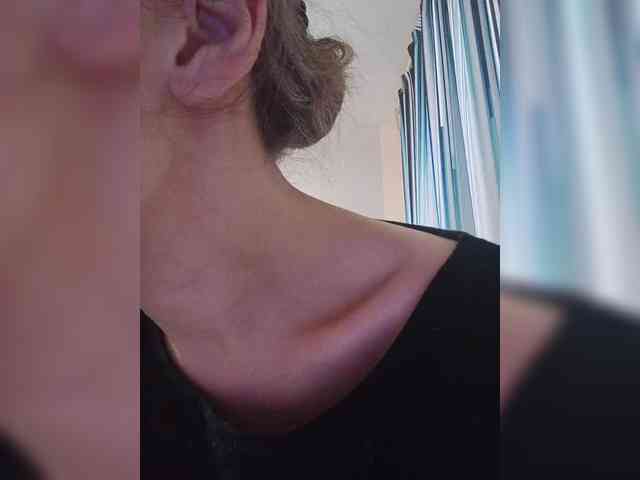 -Queen-Margo- webcam